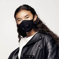 Urban Air Mask 2.0 Onyx Black Medium